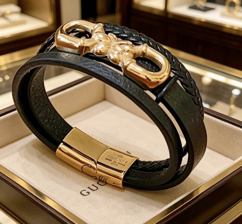 Gucci Bracelet 05yxs15